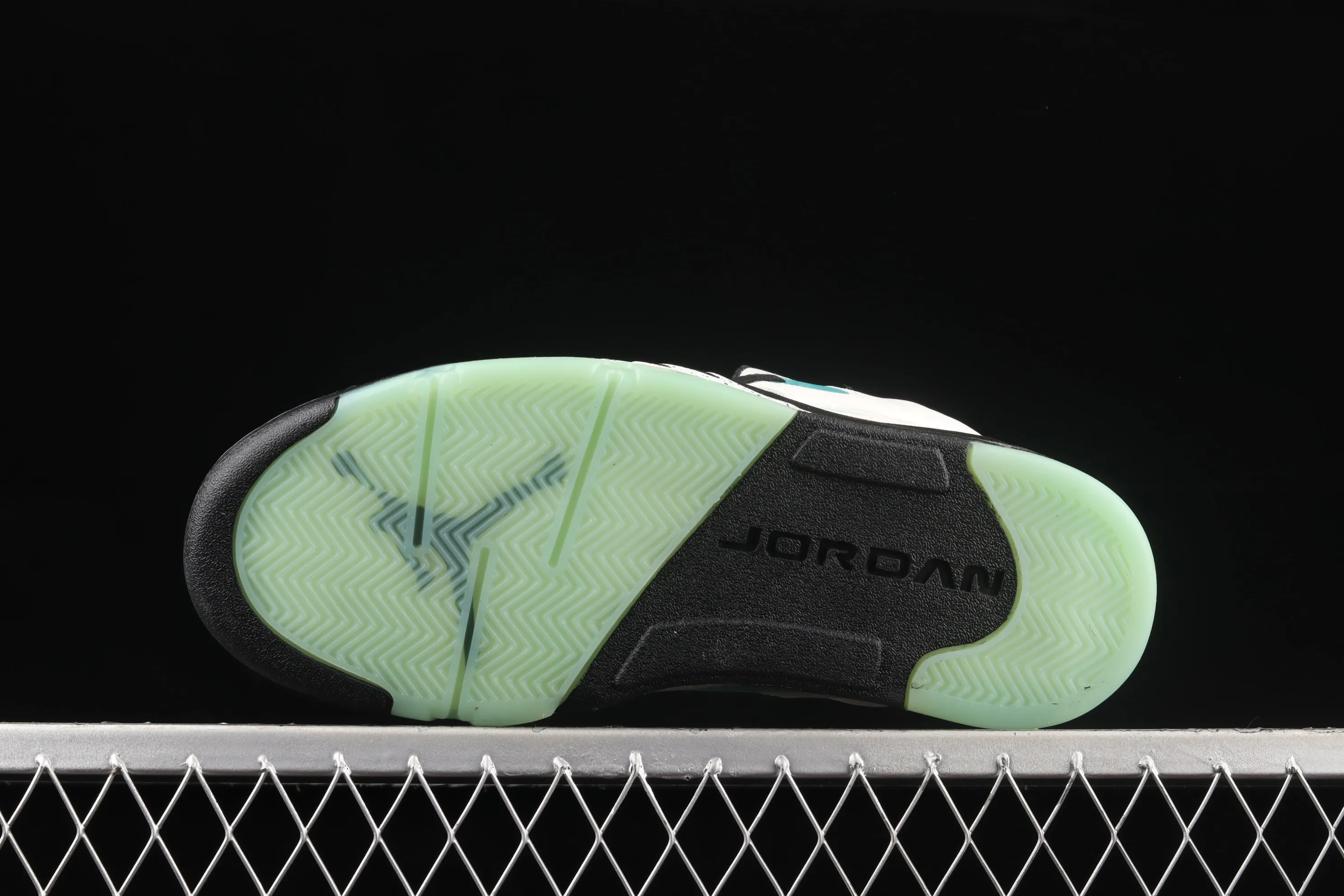 All categories Air Jordan Jordan series basketball shoes Air Jordan 5 G version Air Jordan 5 "Island Green" AJ5 Joe 5 Snow Leopard 3M Reflective Guo Ailun's same style CN2932-100